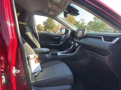 2020 Toyota RAV4 Hybrid XLE