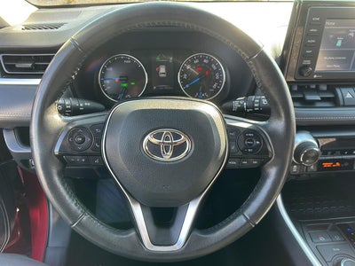 2020 Toyota RAV4 Hybrid XLE