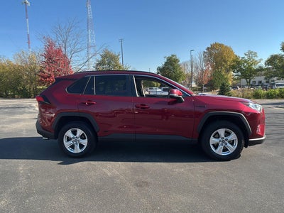 2020 Toyota RAV4 Hybrid XLE