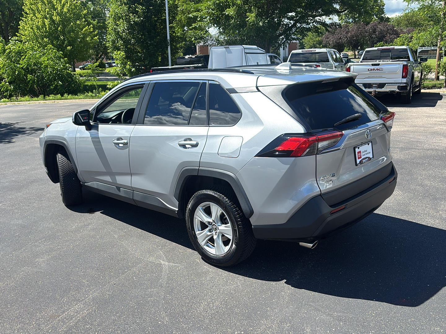 2020 Toyota RAV4 XLE