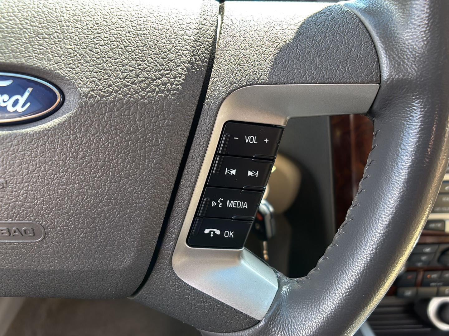 2011 Ford Fusion SEL