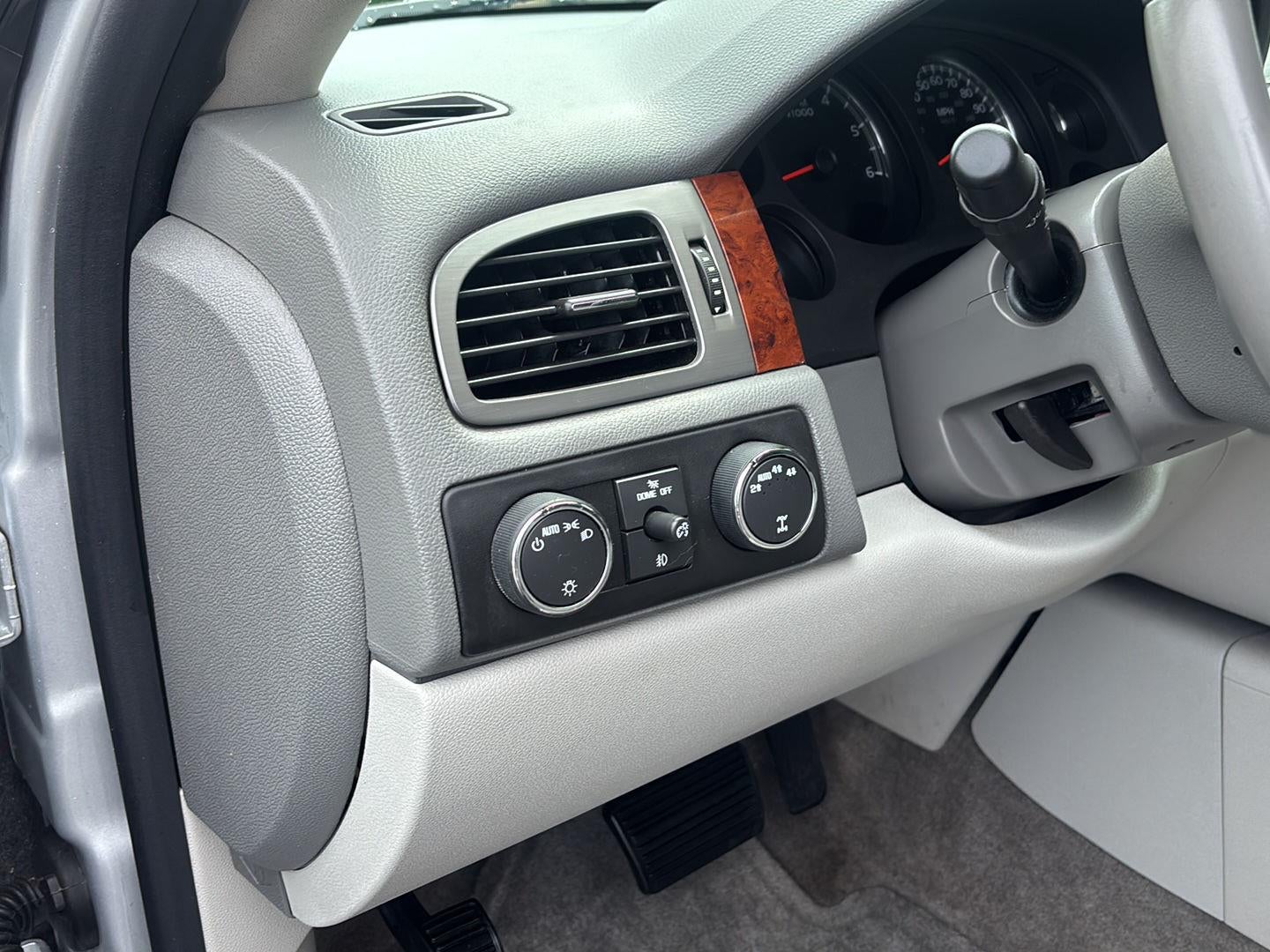2012 Chevrolet Avalanche LT