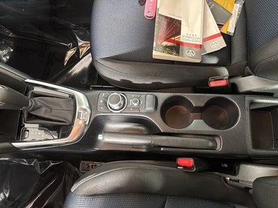 2020 Toyota Yaris Sedan LE