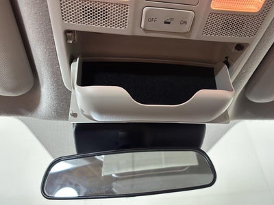 2020 Toyota Yaris Sedan LE