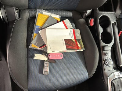 2020 Toyota Yaris Sedan LE