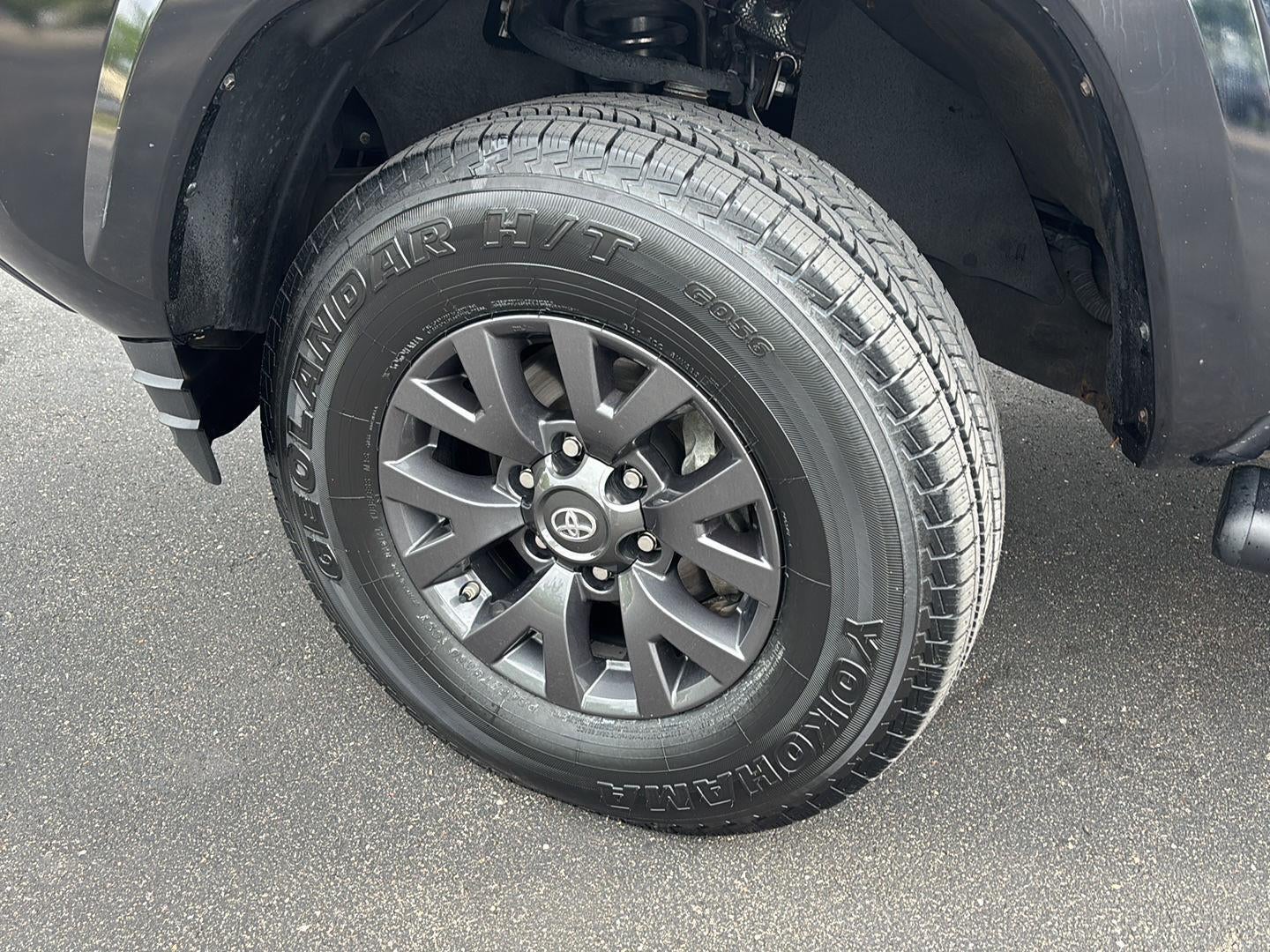 2020 Toyota Tacoma SR5 V6