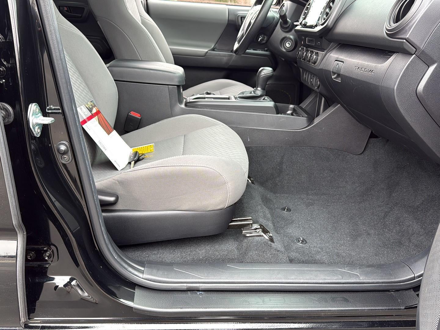 2023 Toyota Tacoma SR V6