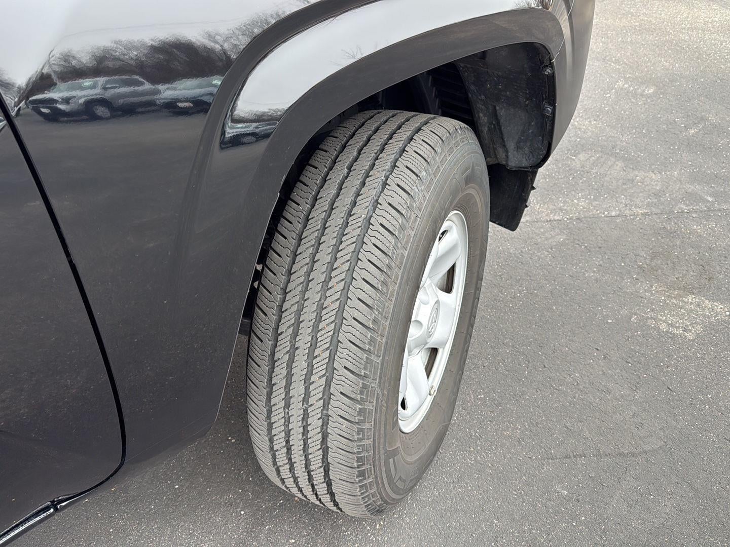 2023 Toyota Tacoma SR V6