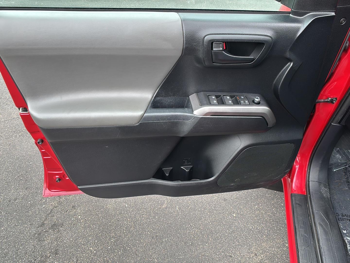 2016 Toyota Tacoma SR5 V6