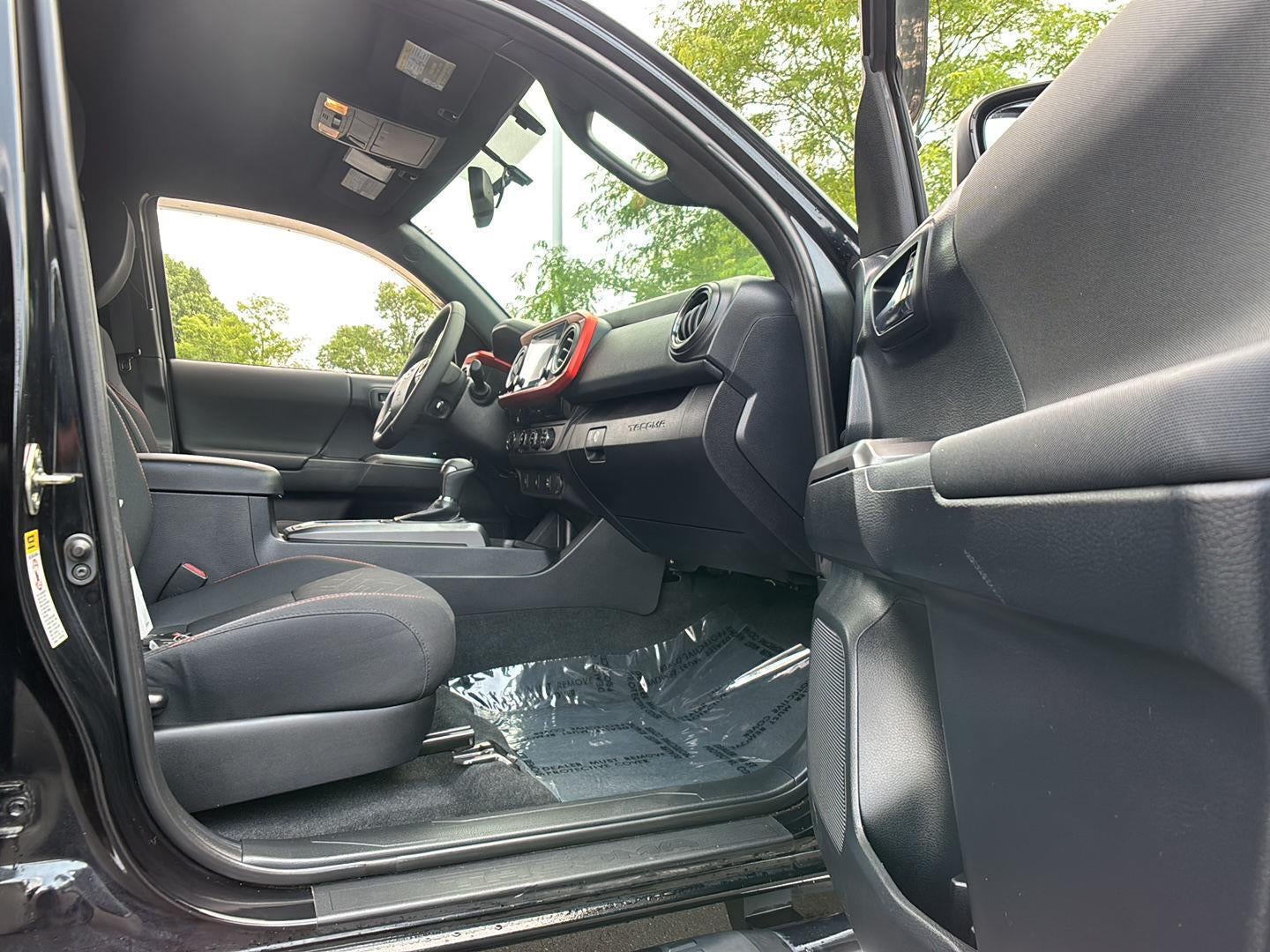 2017 Toyota Tacoma TRD Sport