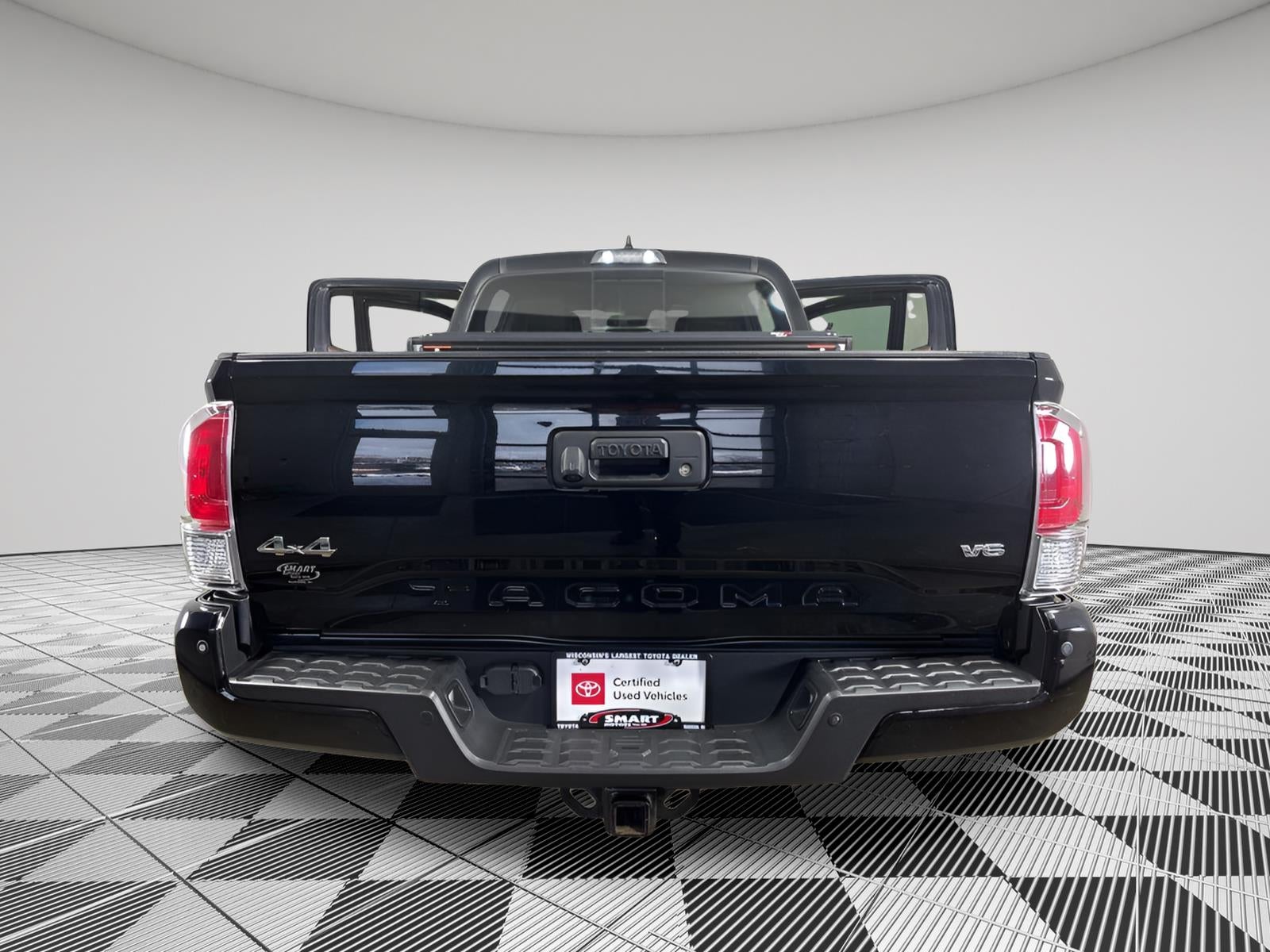 2019 Toyota TACOMA LIMI