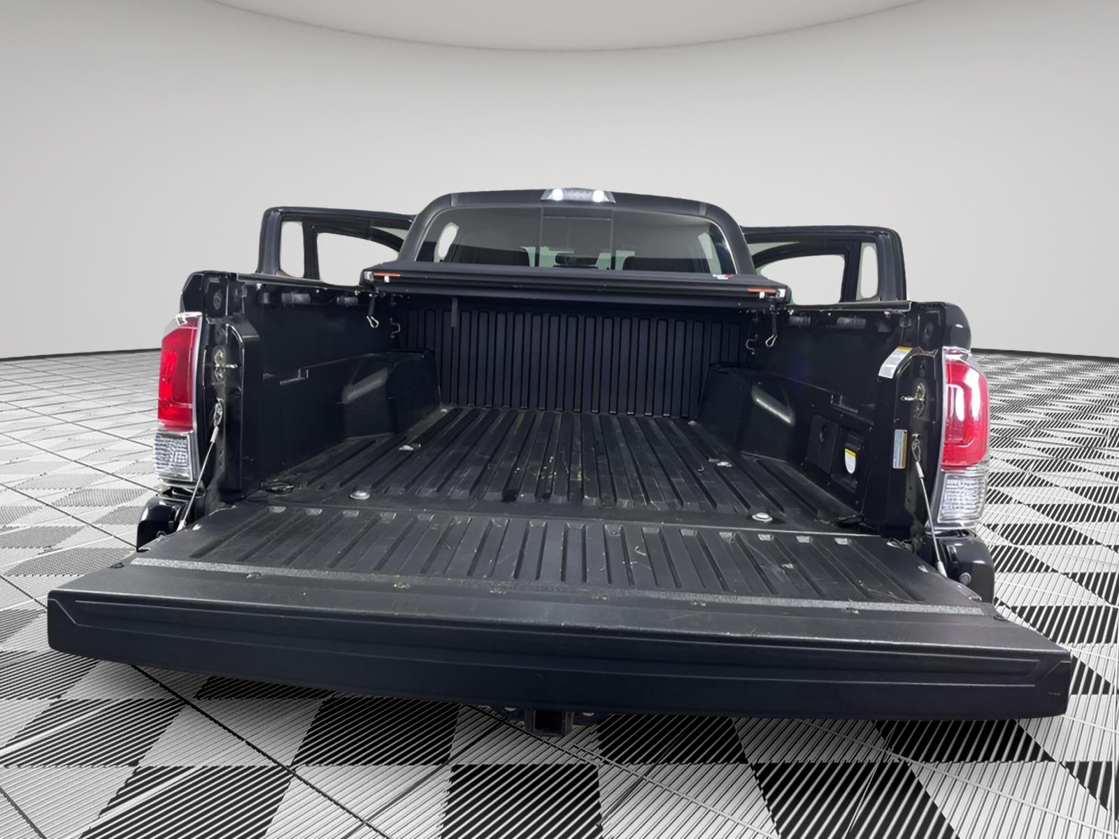 2019 Toyota TACOMA LIMI