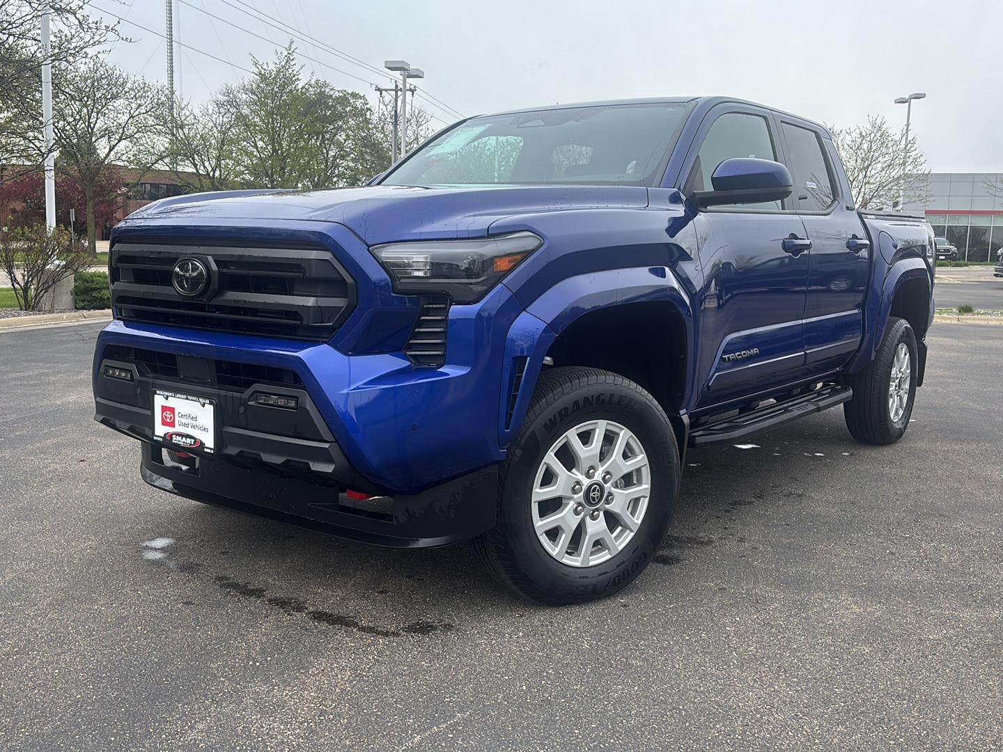 2025 Toyota Tacoma SR5