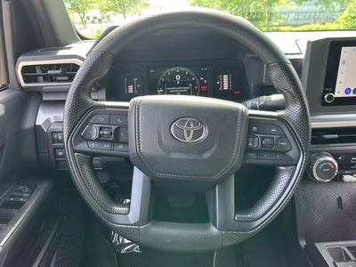 2025 Toyota TACOMA SR5