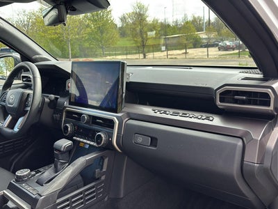 2025 Toyota TACOMA TRD Off Road
