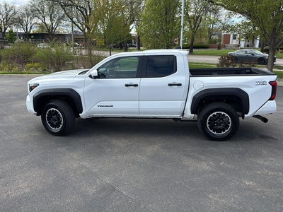 2025 Toyota TACOMA TRD Off Road