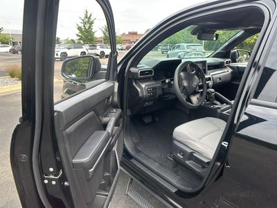 2025 Toyota Tacoma 4WD TRD Sport Double Cab 6' Bed AT (Natl)