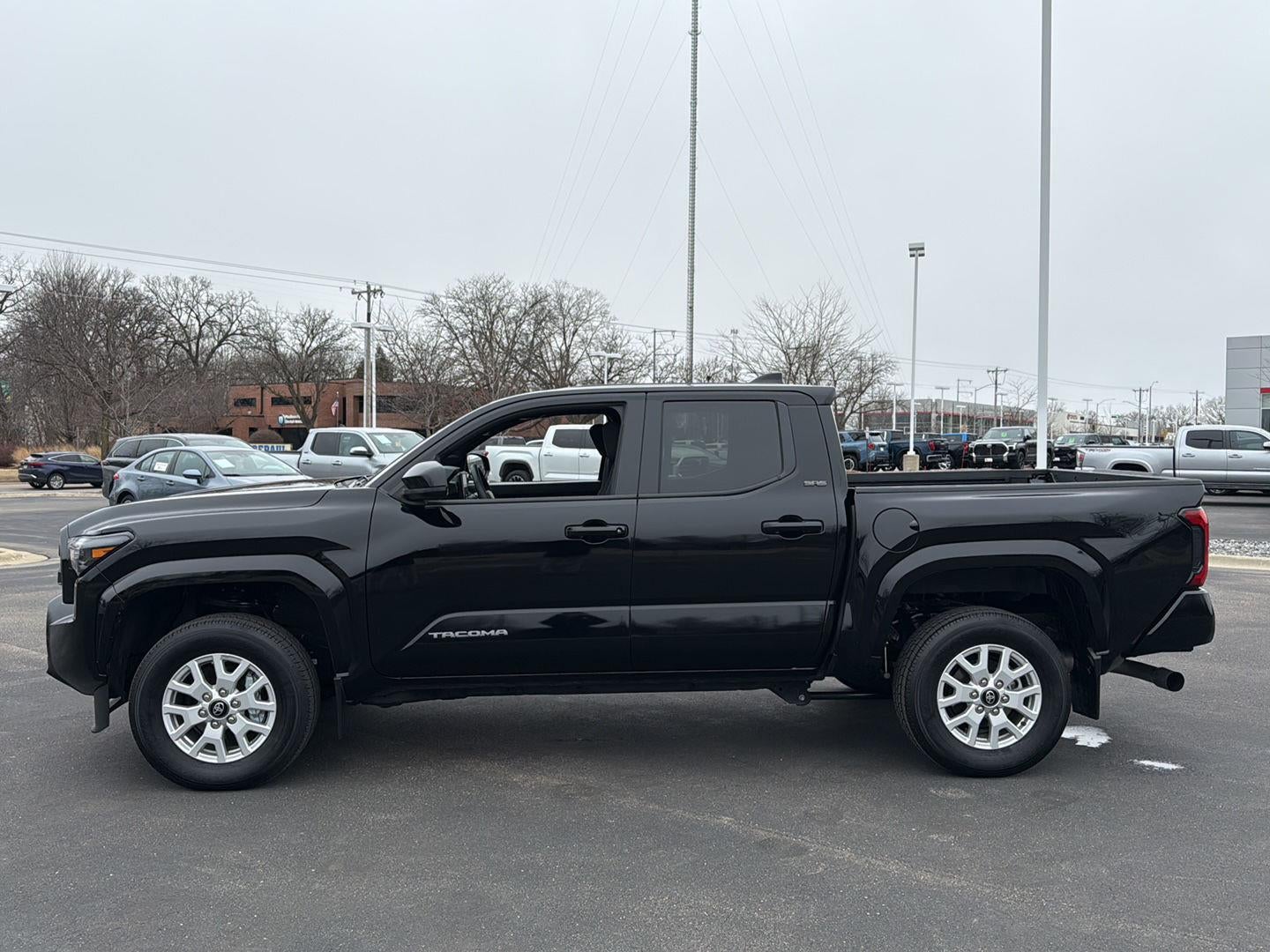 2024 Toyota Tacoma SR5