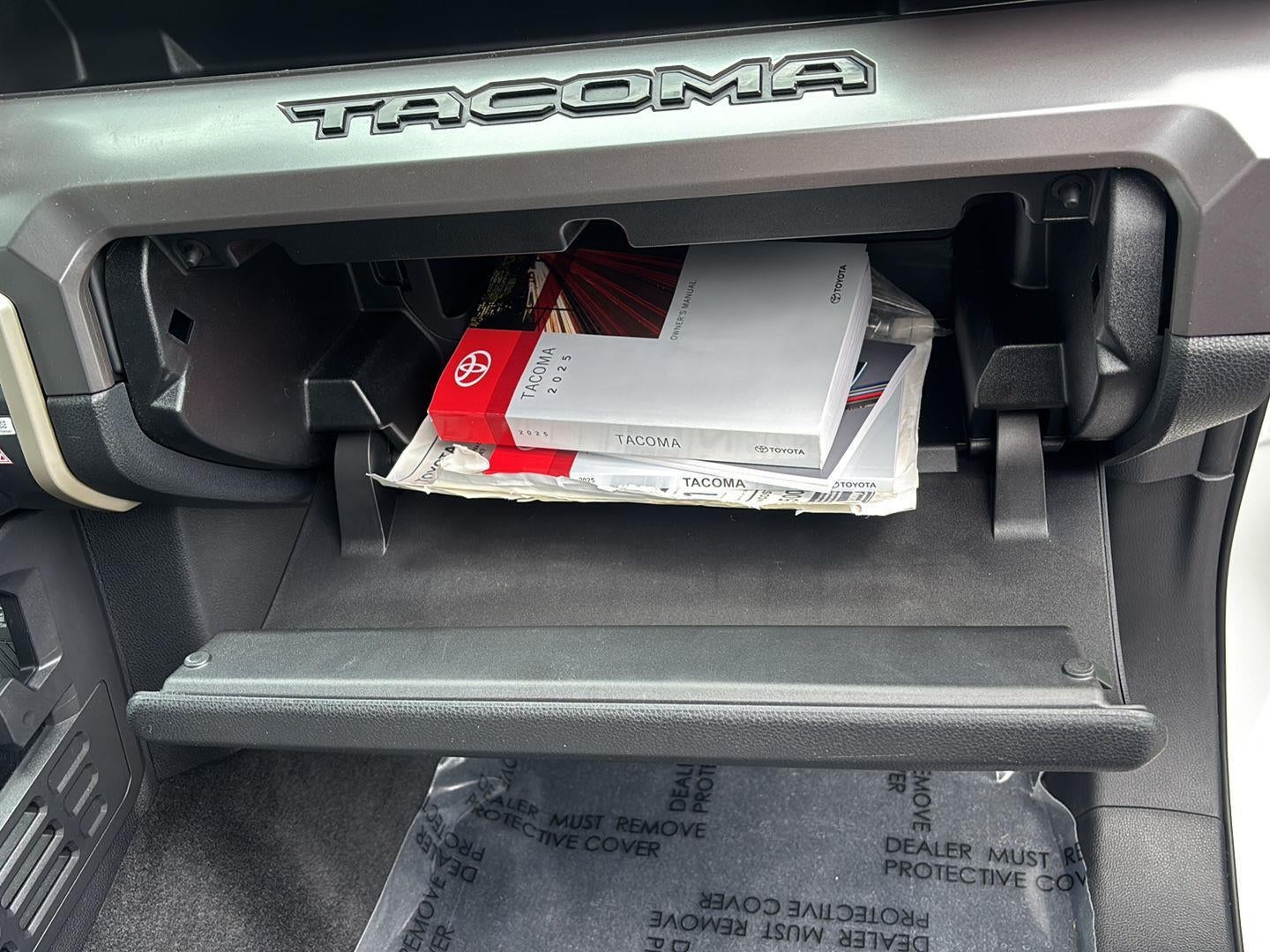 2025 Toyota TACOMA SR5
