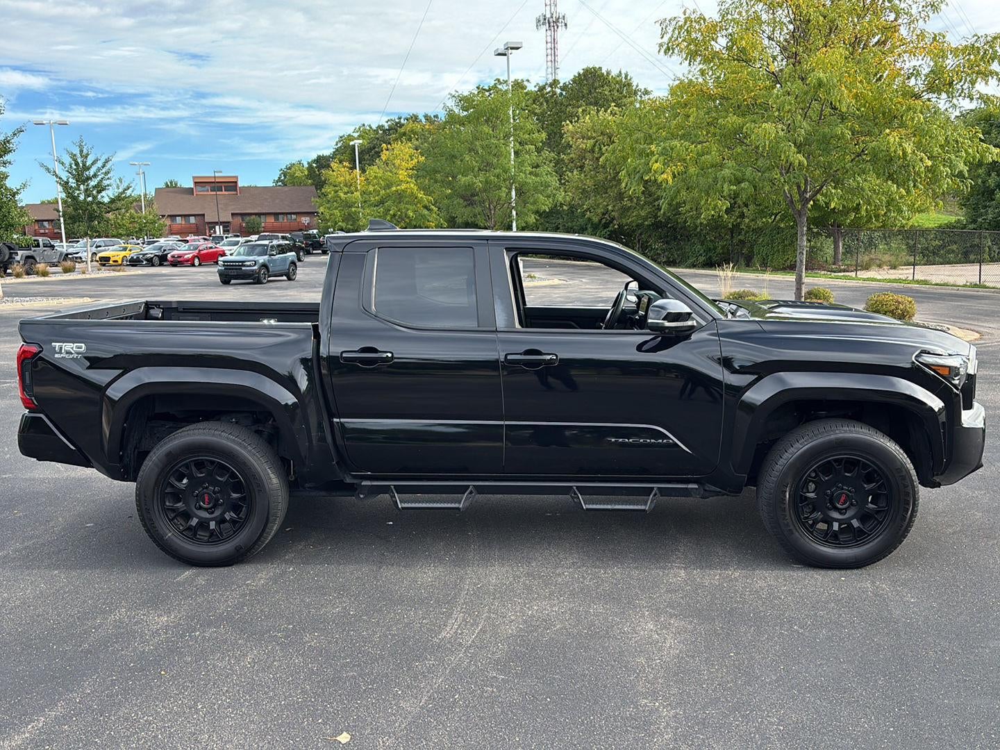 2024 Toyota Tacoma 4Wd TRD Sport Double Cab 5' Bed AT (Natl)