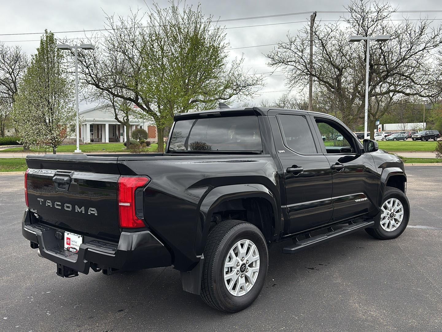 2024 Toyota Tacoma SR5