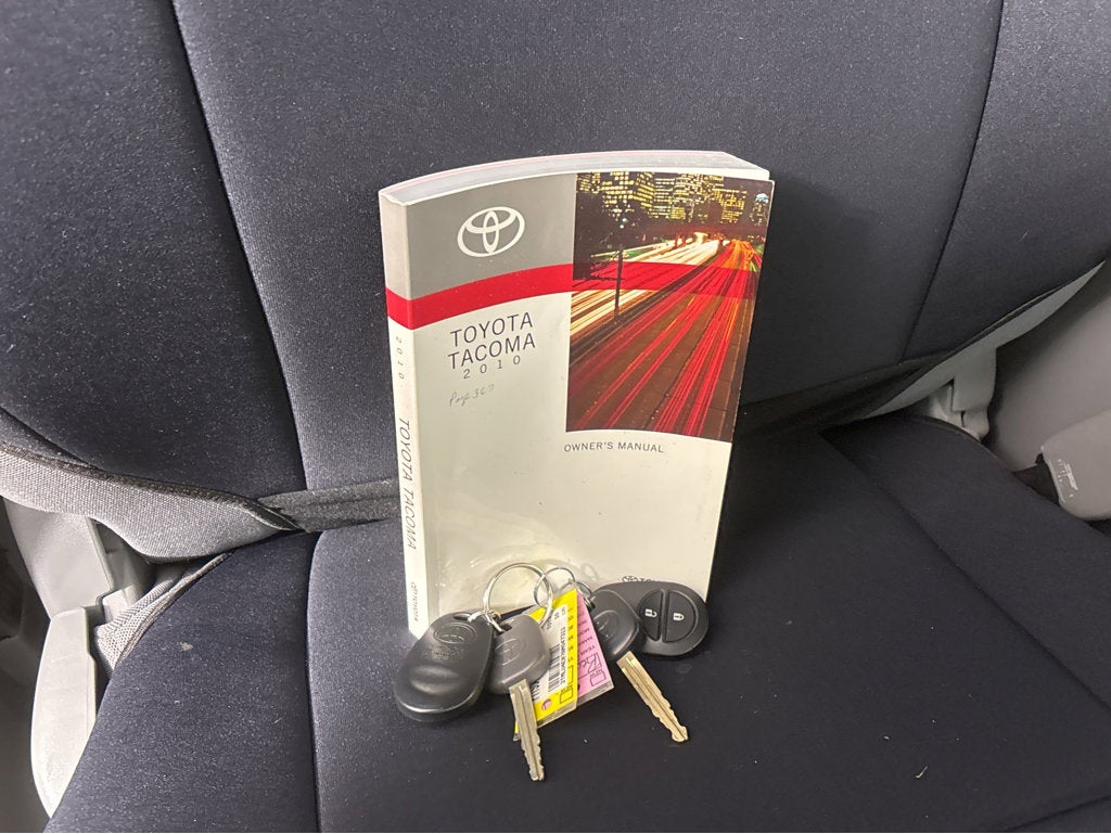 2010 Toyota Tacoma SR