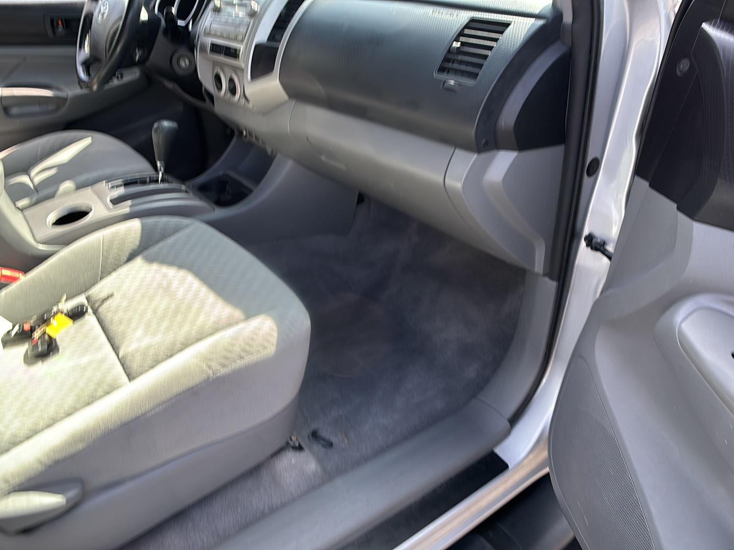 2011 Toyota Tacoma 4WD Double V6 MT (Natl)