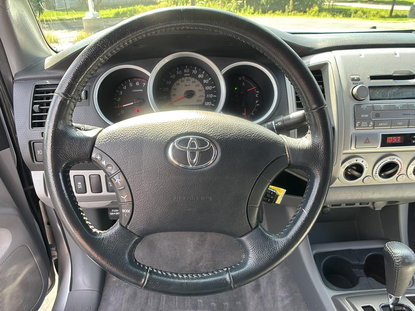 2011 Toyota Tacoma 4WD Double V6 MT (Natl)