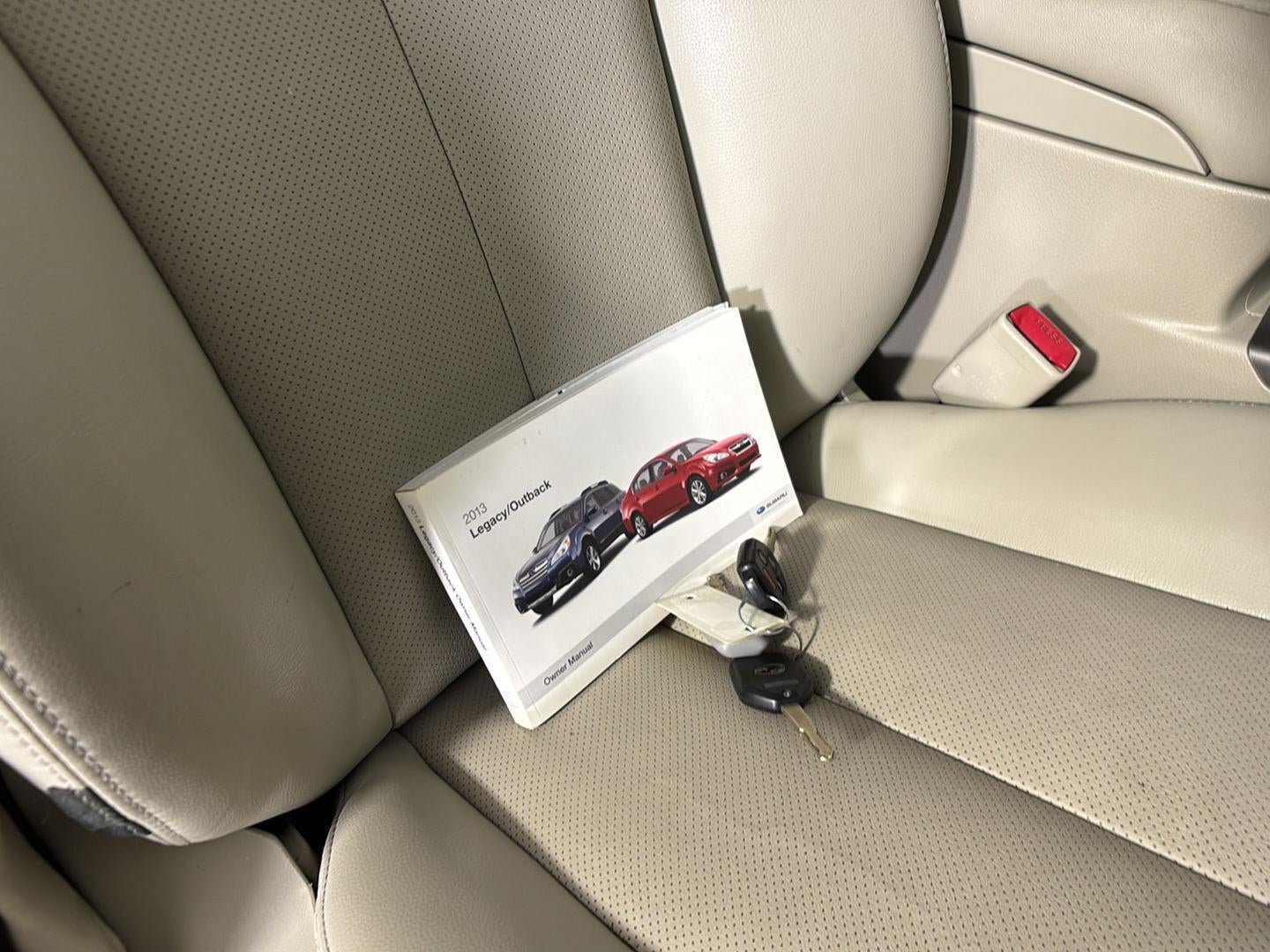 2013 Subaru Legacy 2.5i Limited