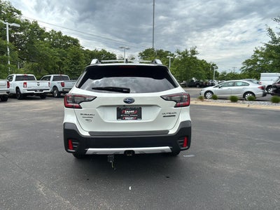 2022 Subaru Outback Touring XT