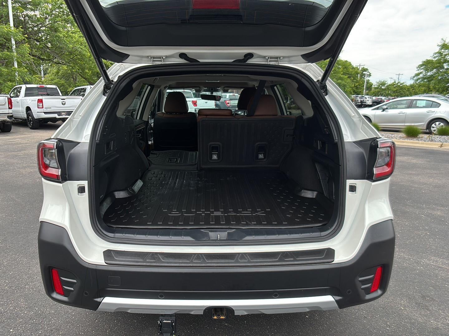 2022 Subaru Outback Touring XT