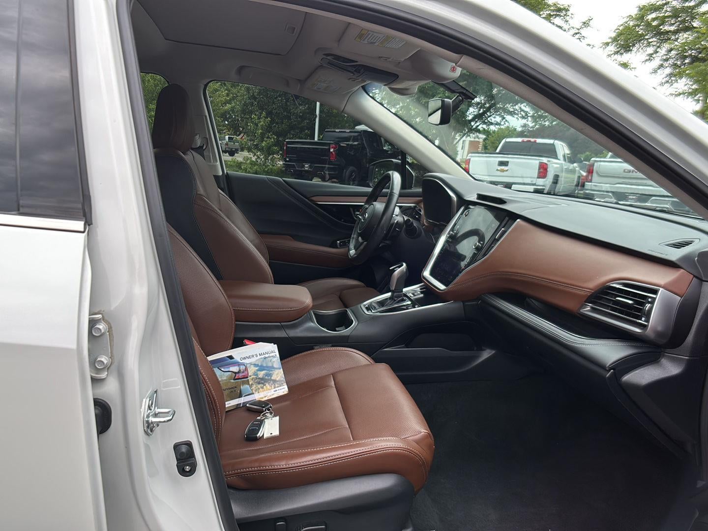 2022 Subaru Outback Touring XT