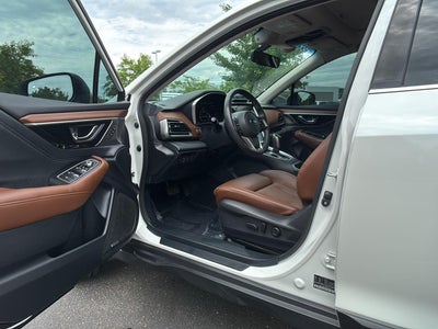 2022 Subaru Outback Touring XT