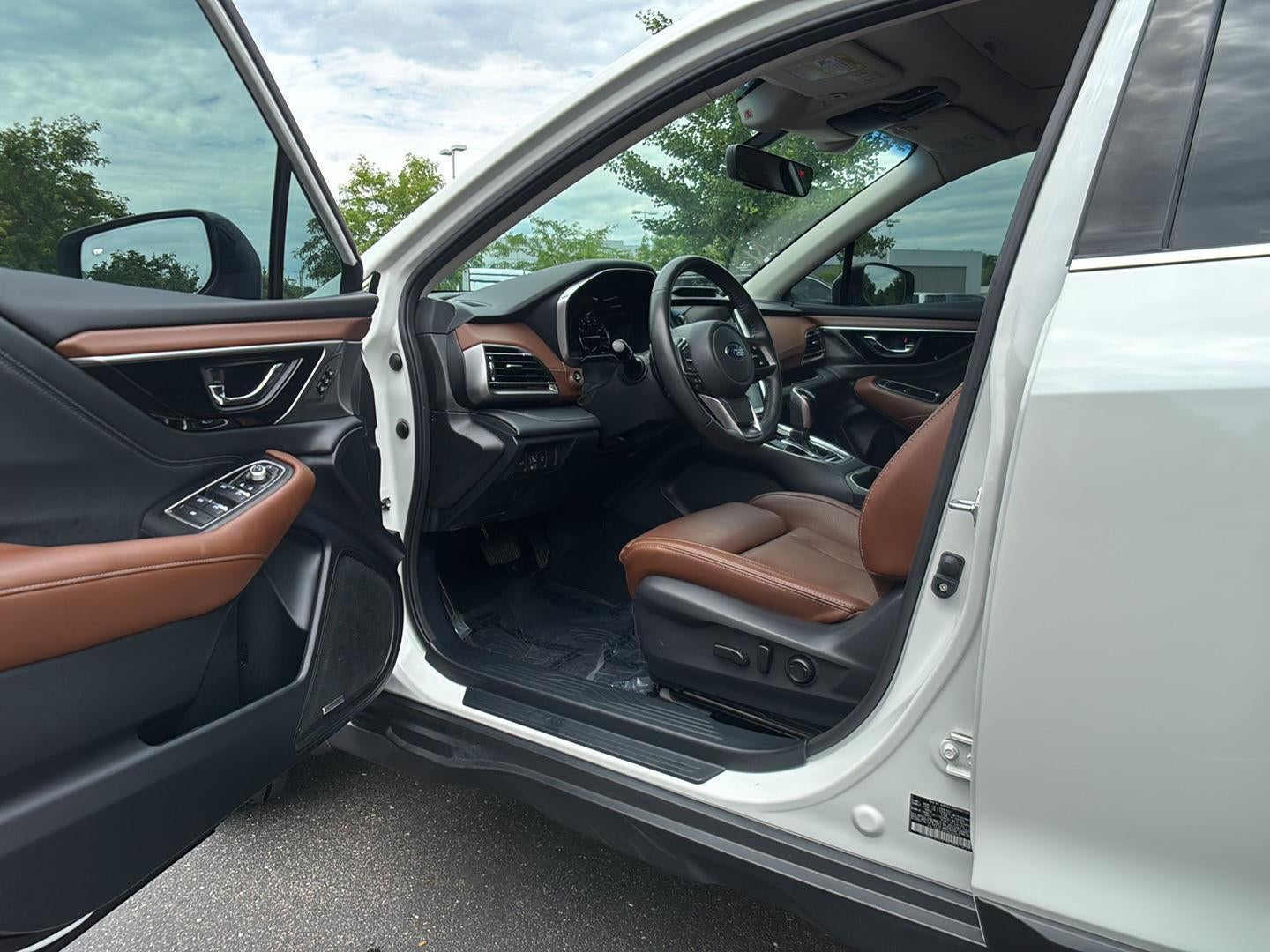 2022 Subaru Outback Touring XT
