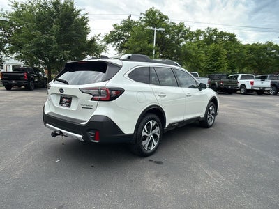 2022 Subaru Outback Touring XT