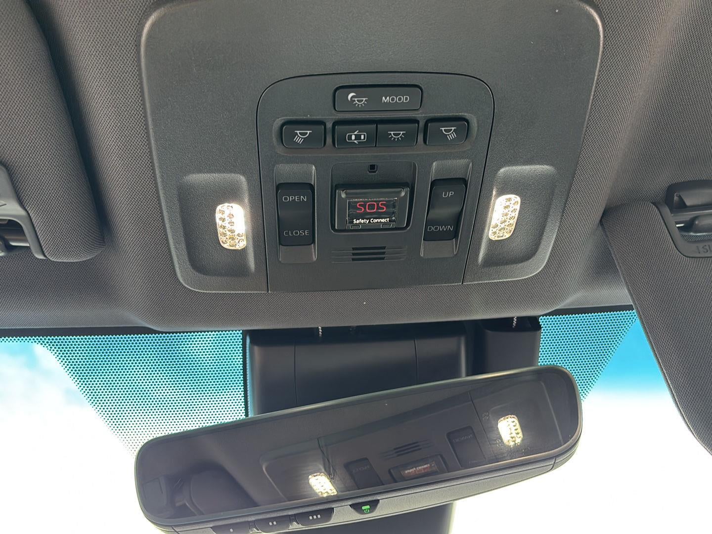 2019 Toyota Avalon Hybrid Limited
