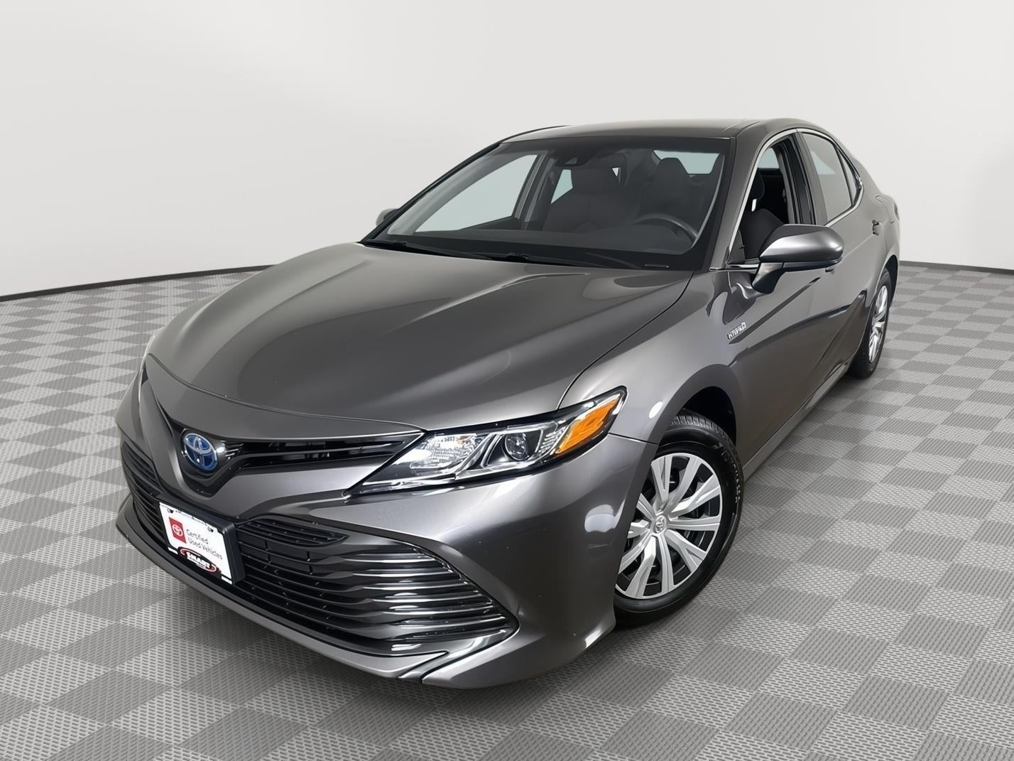 2018 Toyota Camry Hybrid LE