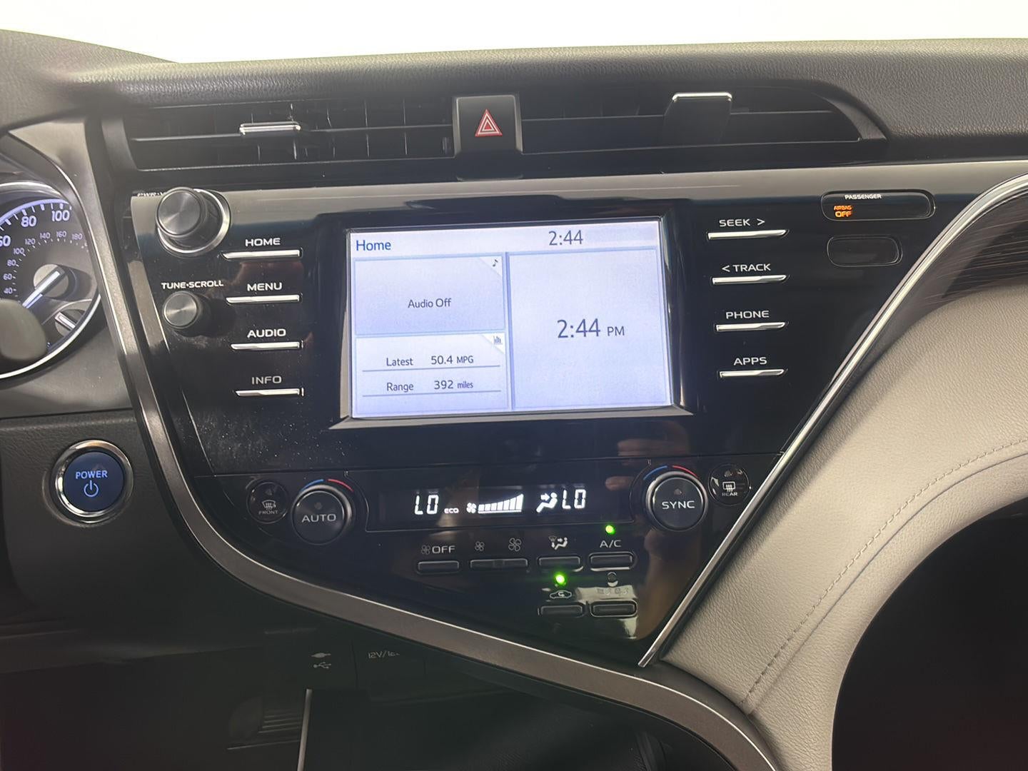 2018 Toyota Camry Hybrid LE