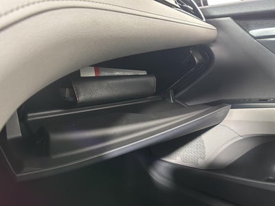 2018 Toyota Camry Hybrid LE