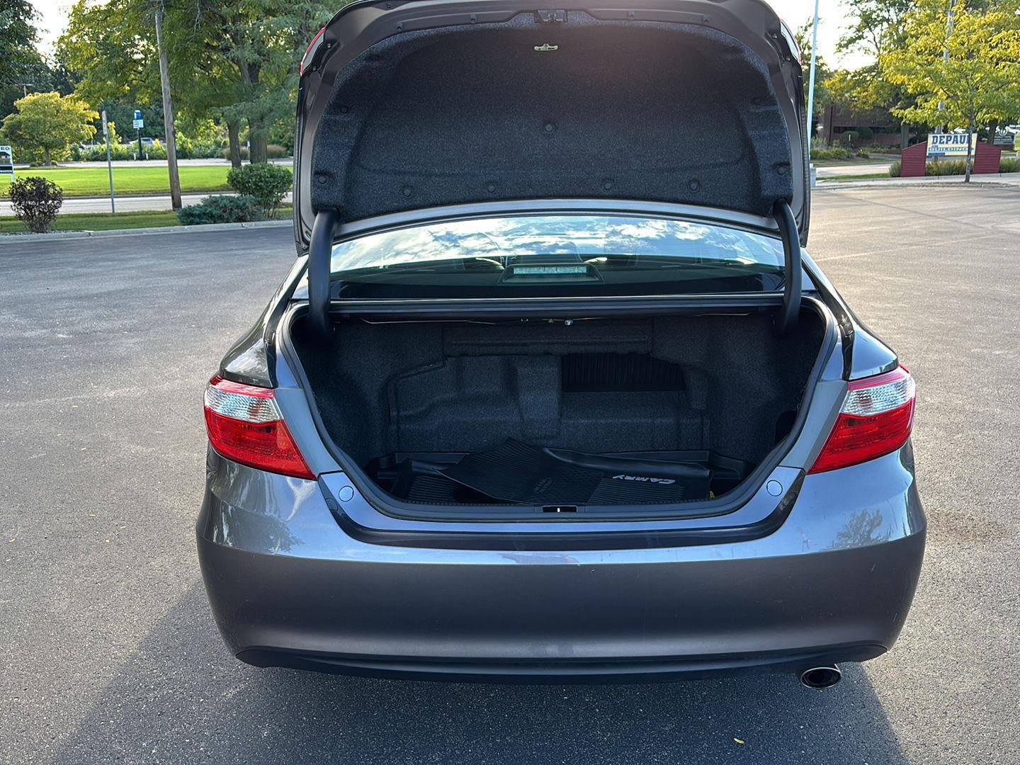 2017 Toyota Camry Hybrid XLE