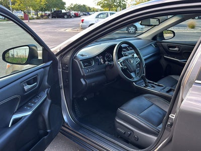 2017 Toyota Camry Hybrid XLE