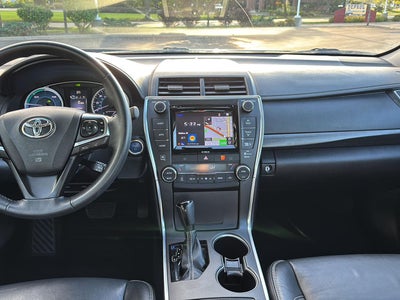 2017 Toyota Camry Hybrid XLE