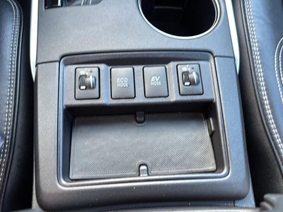2017 Toyota Camry Hybrid XLE