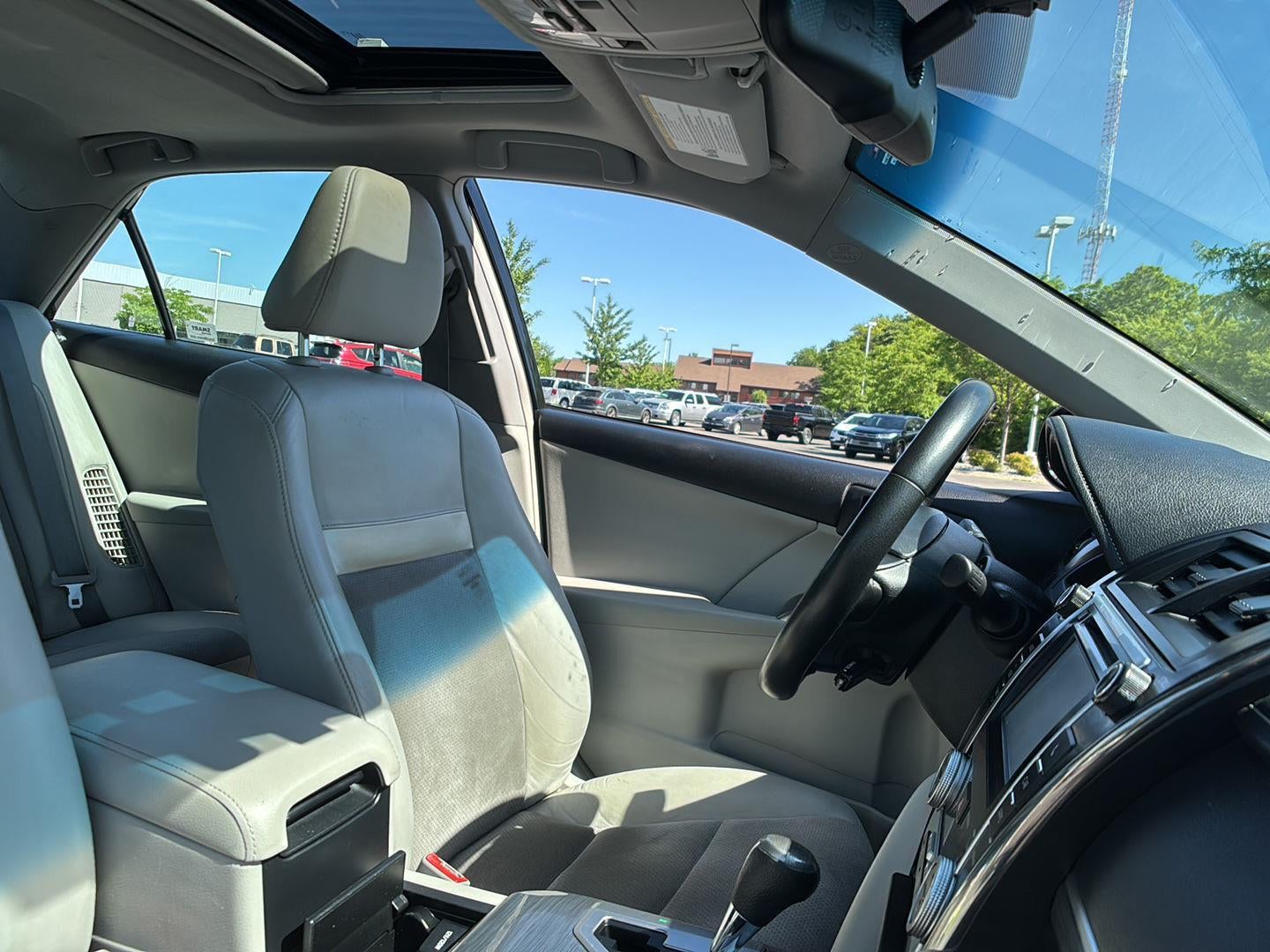 2012 Toyota Camry Hybrid XLE