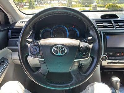 2012 Toyota Camry Hybrid XLE