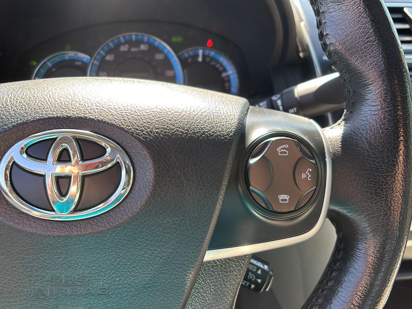 2012 Toyota Camry Hybrid XLE