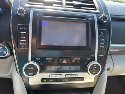 2012 Toyota Camry Hybrid XLE