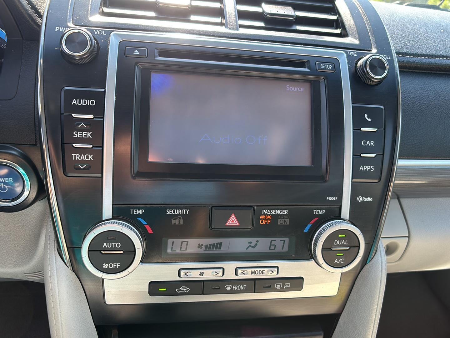 2012 Toyota Camry Hybrid XLE