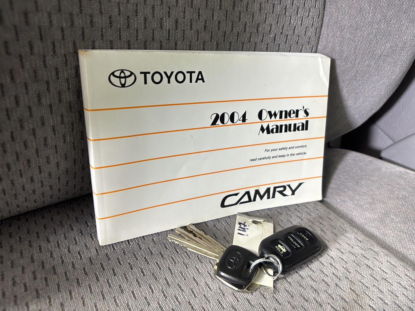 2004 Toyota Camry LE