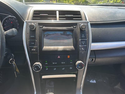 2017 Toyota Camry SE